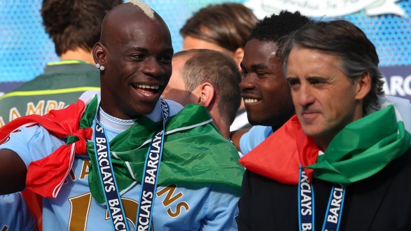 Balotelli and Mancini in Man City title celebrations