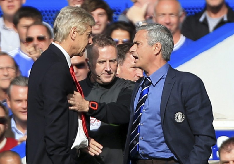 José Mourinho vs Arsene Wenger fight