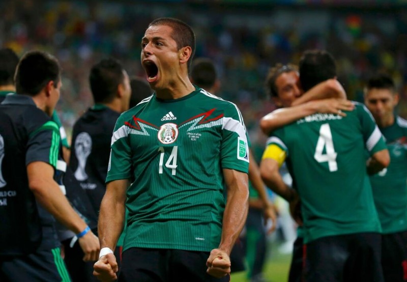 Chicharito goal celebration for Mexico