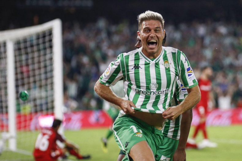 Joaquin after scoring for Betis FC