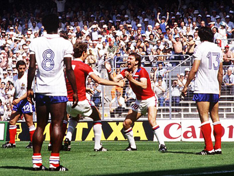 Bryan Robson fastest goal in England vs France, in the 1982 FIFA World Cup