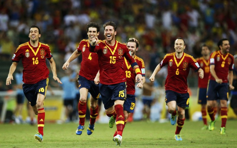 Spanish players celebrating winning the World Cup in 2010