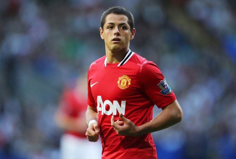 Javier Hernández in a Manchester United wallpaper
