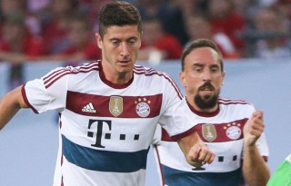 Lewandowski and Franck Ribery in Bayern Munich 2014-2015