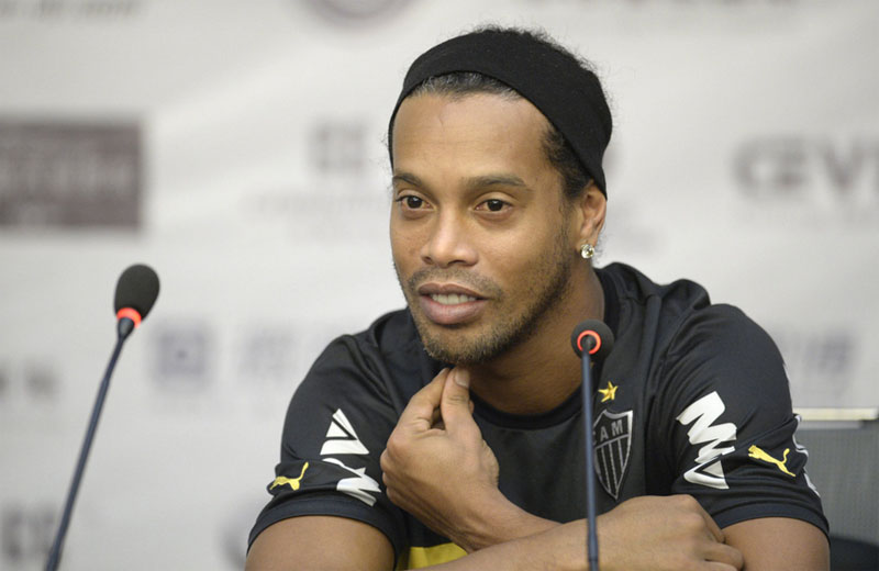 Ronaldinho in a press-conference