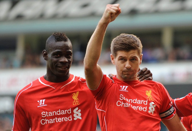 Mario Balotelli and Steven Gerrard playing for Liverpool in 2014-2015
