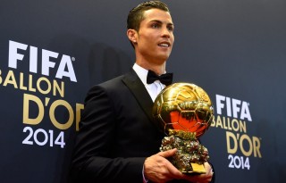 Cristiano Ronaldo holding the 2014 FIFA Ballon d'Or trophy