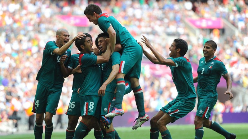Mexico players after scoring a goal