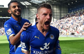 Riyad Mahrez and Jamie Vardy goal celebration for Leicester City in 2015-2016