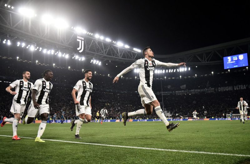 Cristiano Ronaldo leads Juventus celebrations in Champions League