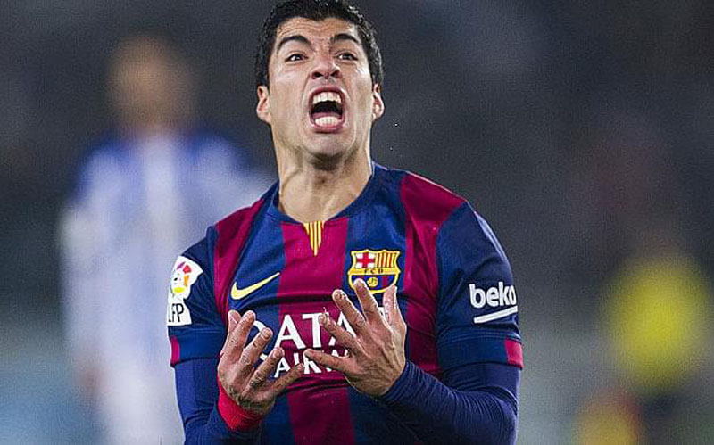 Luis Suarez infeliz no Barcelona